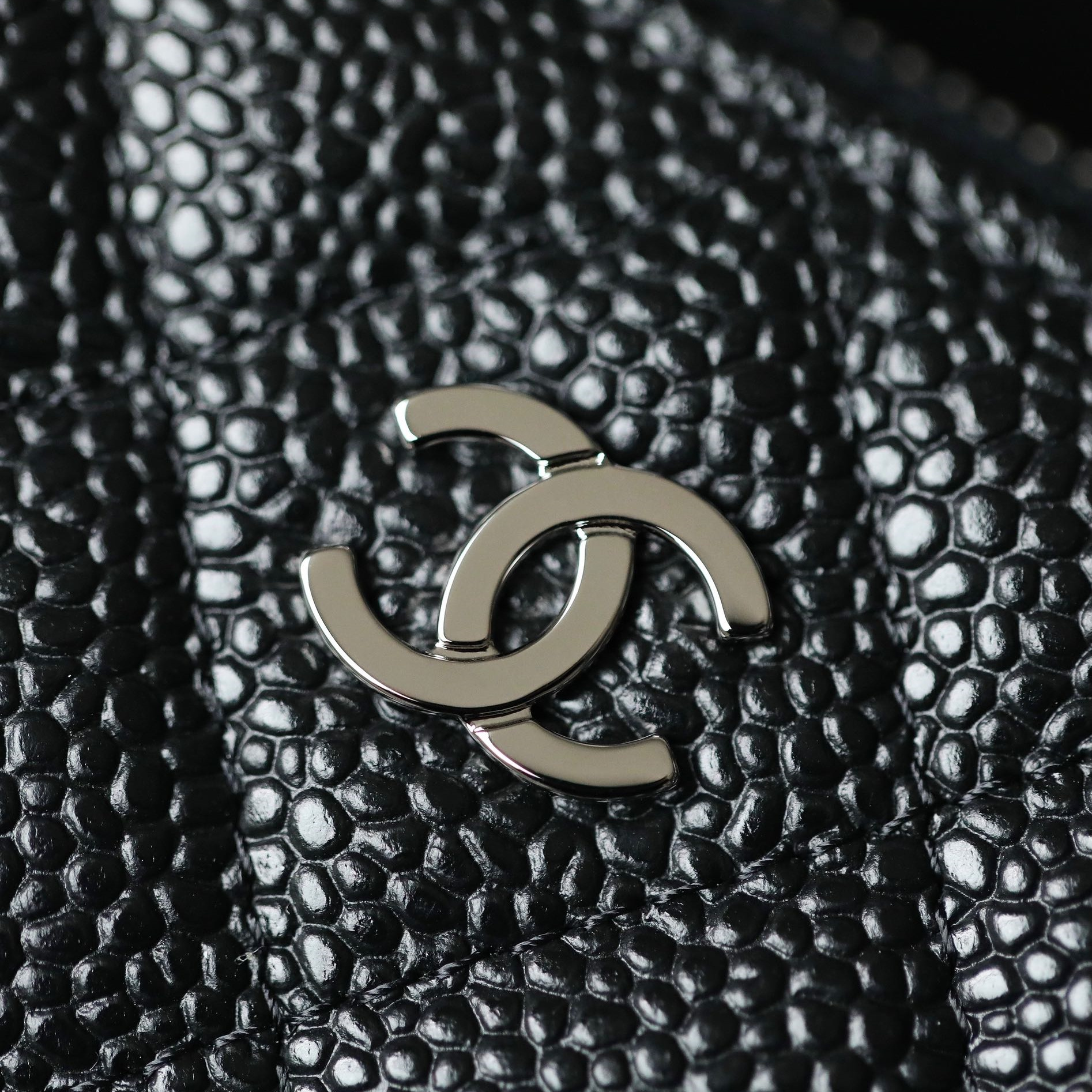 Chanel classic zipper coin purse caviar