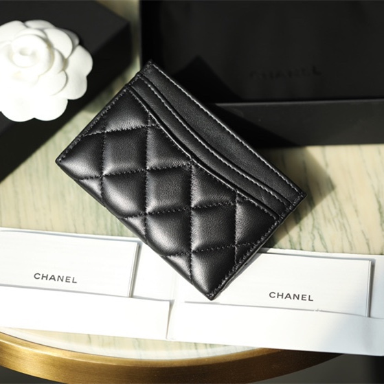 Chanel card holder series lambskin black gold