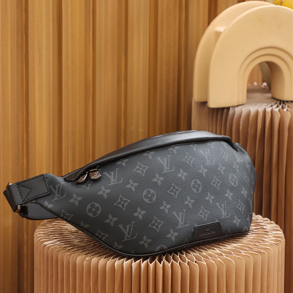 Louis Vuitton Discovery M44336