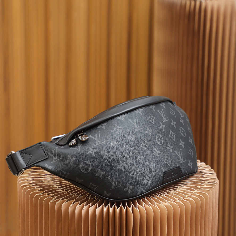 Louis Vuitton Discovery M44336