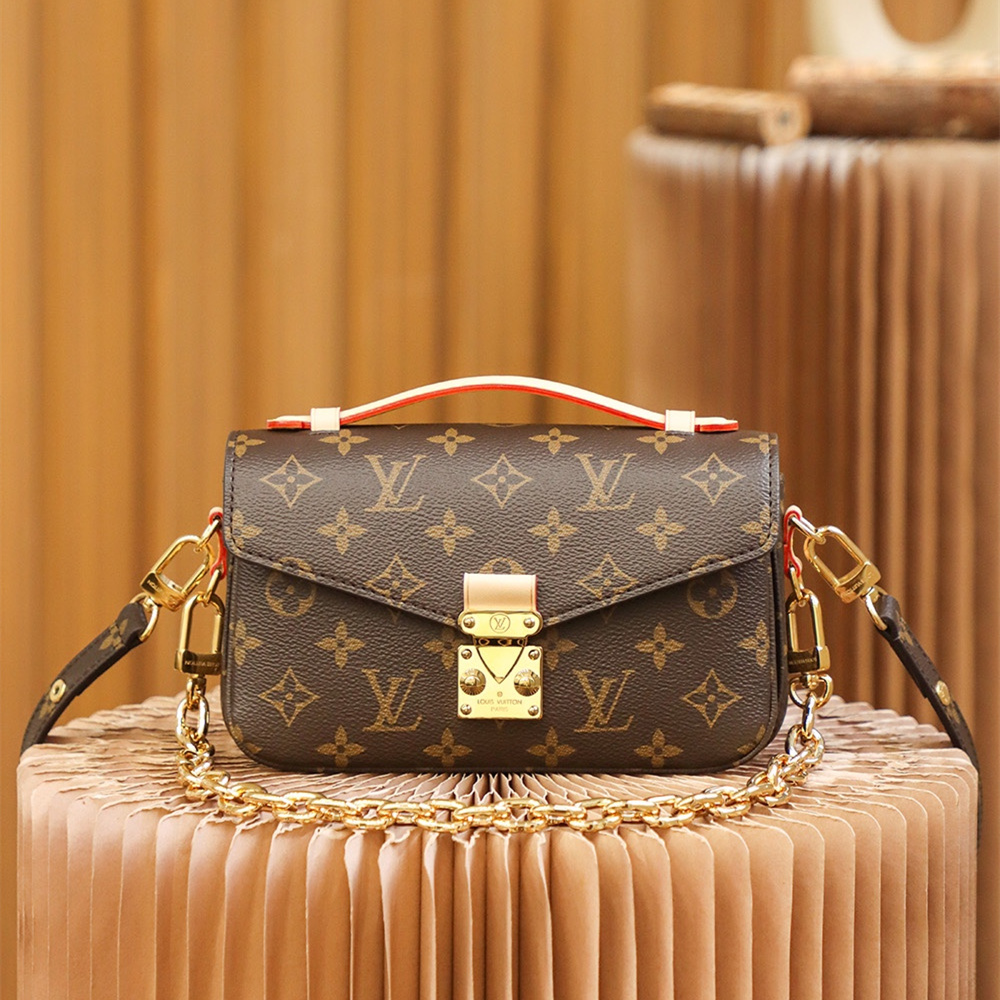 Louis Vuitton Pochette Metis East West M46279