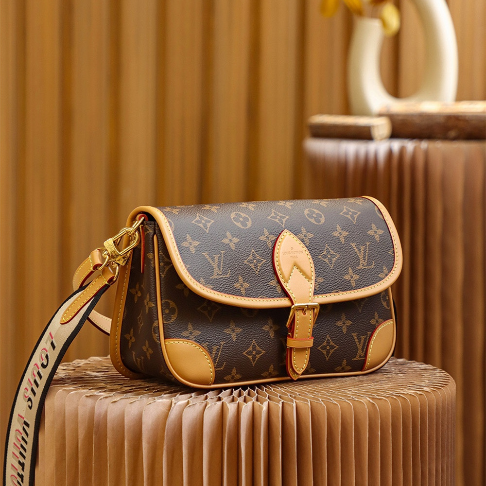 Louis Vuitton Diane M45985