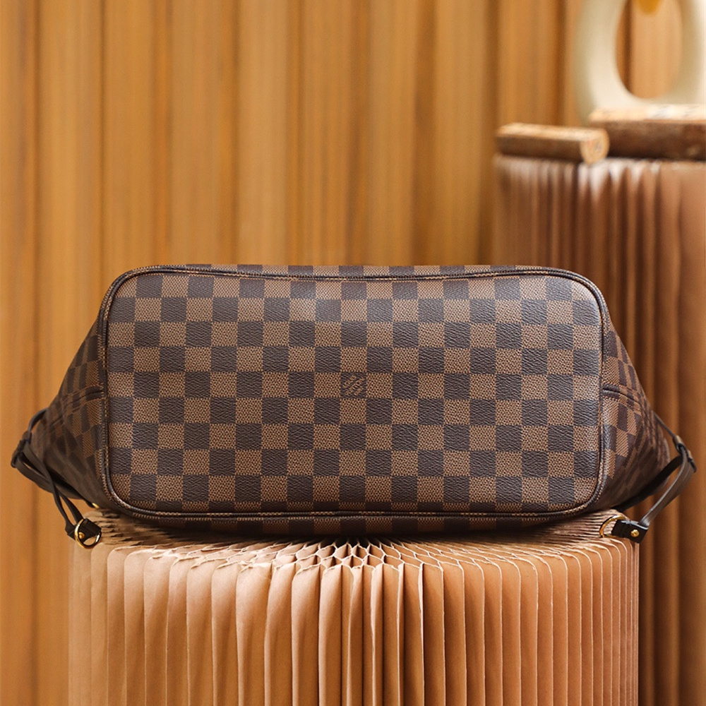 Louis Vuitton Neverfull M41358