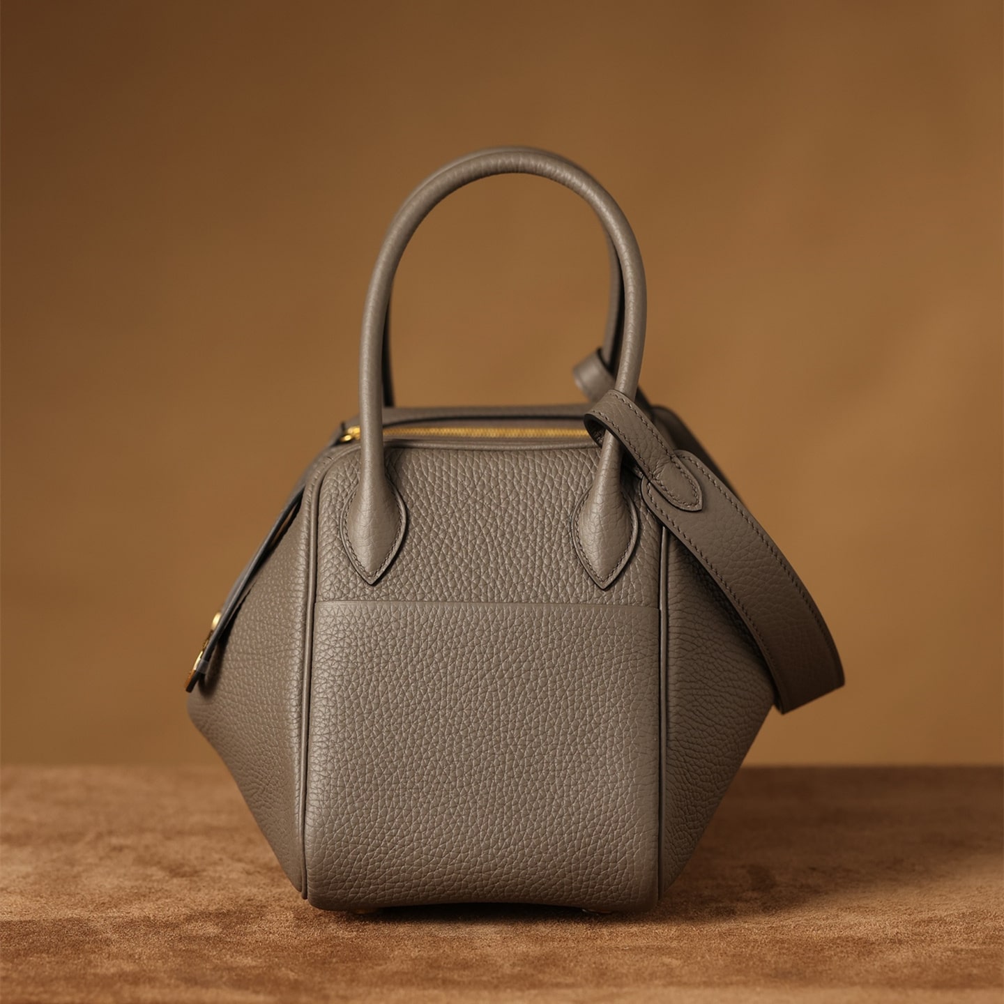 Hermes Lindy 26