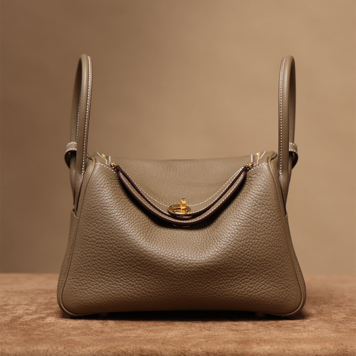 Hermes Lindy 26