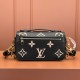 Louis Vuitton PochetteMetisEastWest M46596