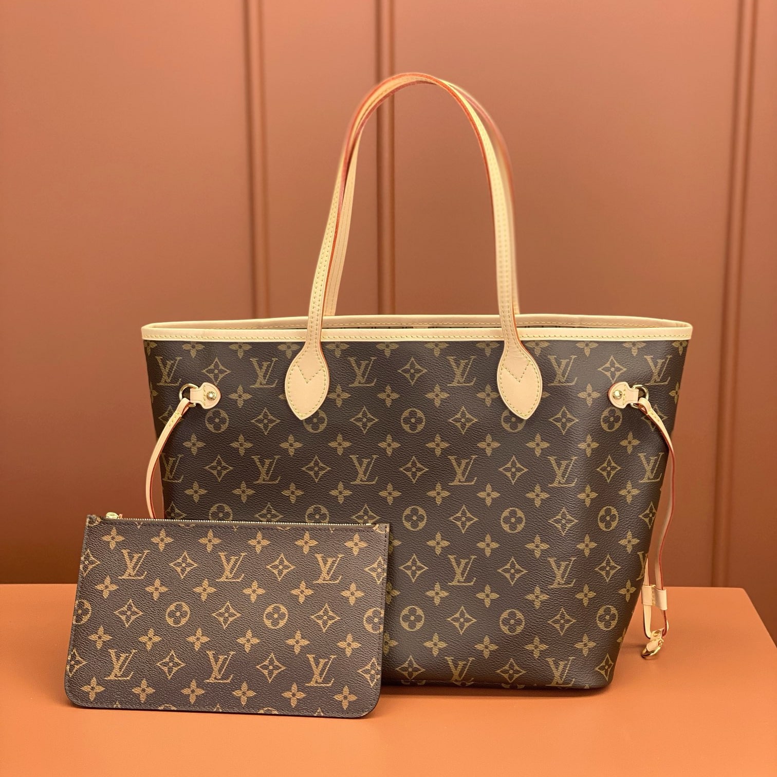 Louis Vuitton Neverfull M40995