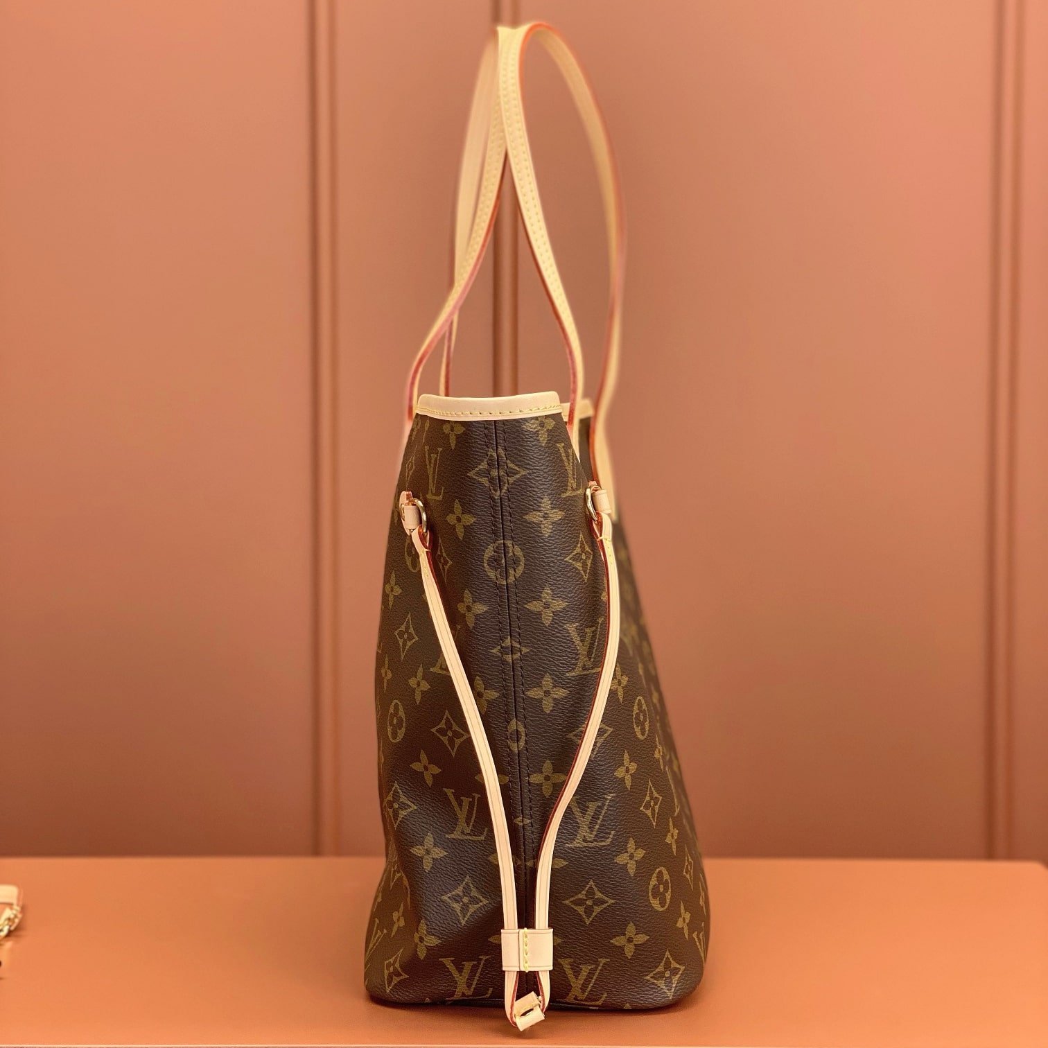 Louis Vuitton Neverfull M40995