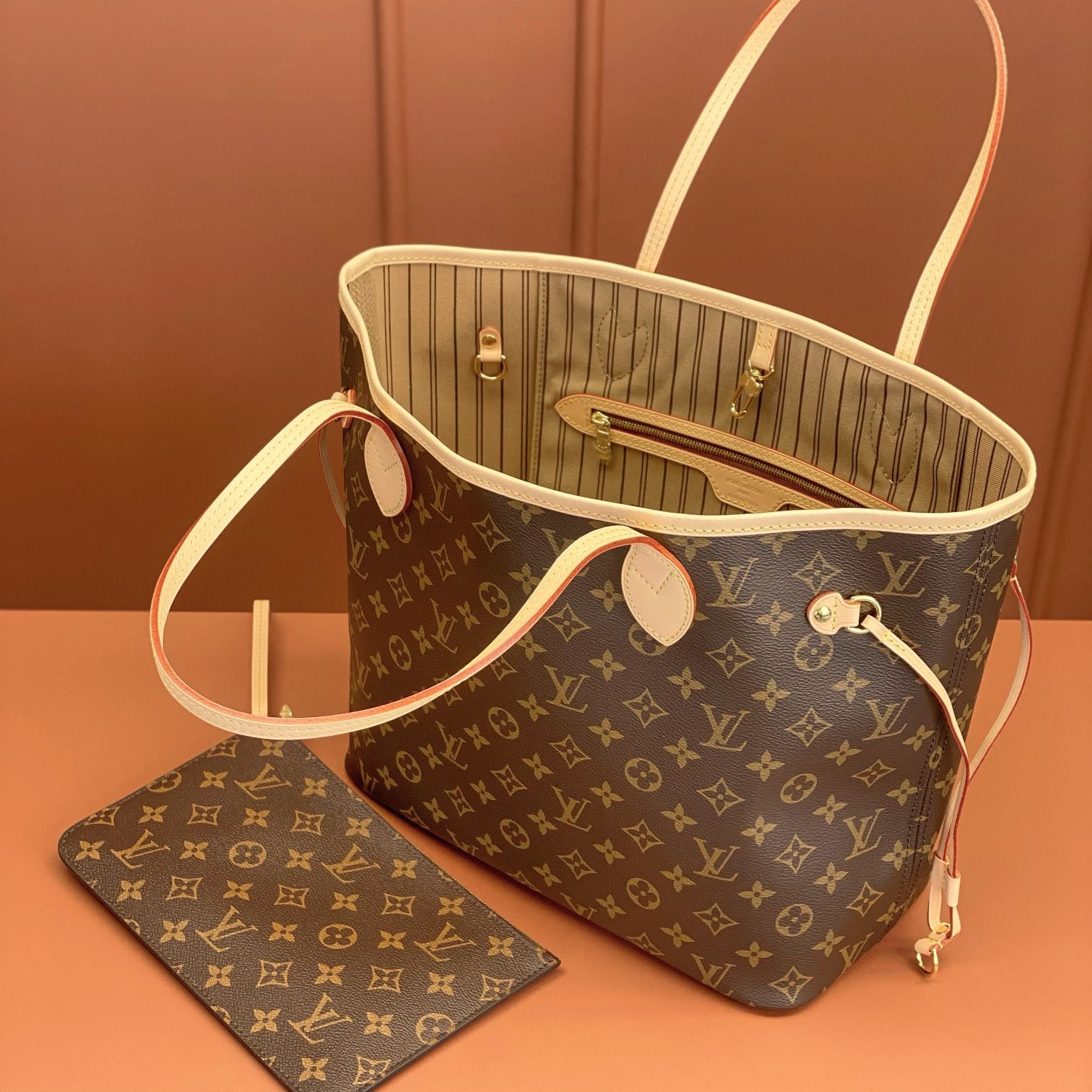 Louis Vuitton Neverfull M40995