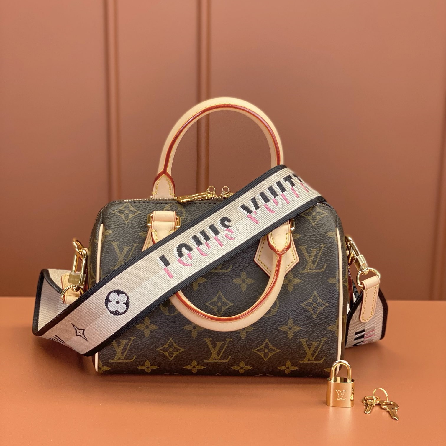 Louis Vuitton SpeedyBandouliere M45957