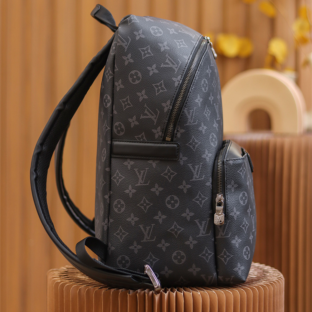 Louis Vuitton Discovery M43186