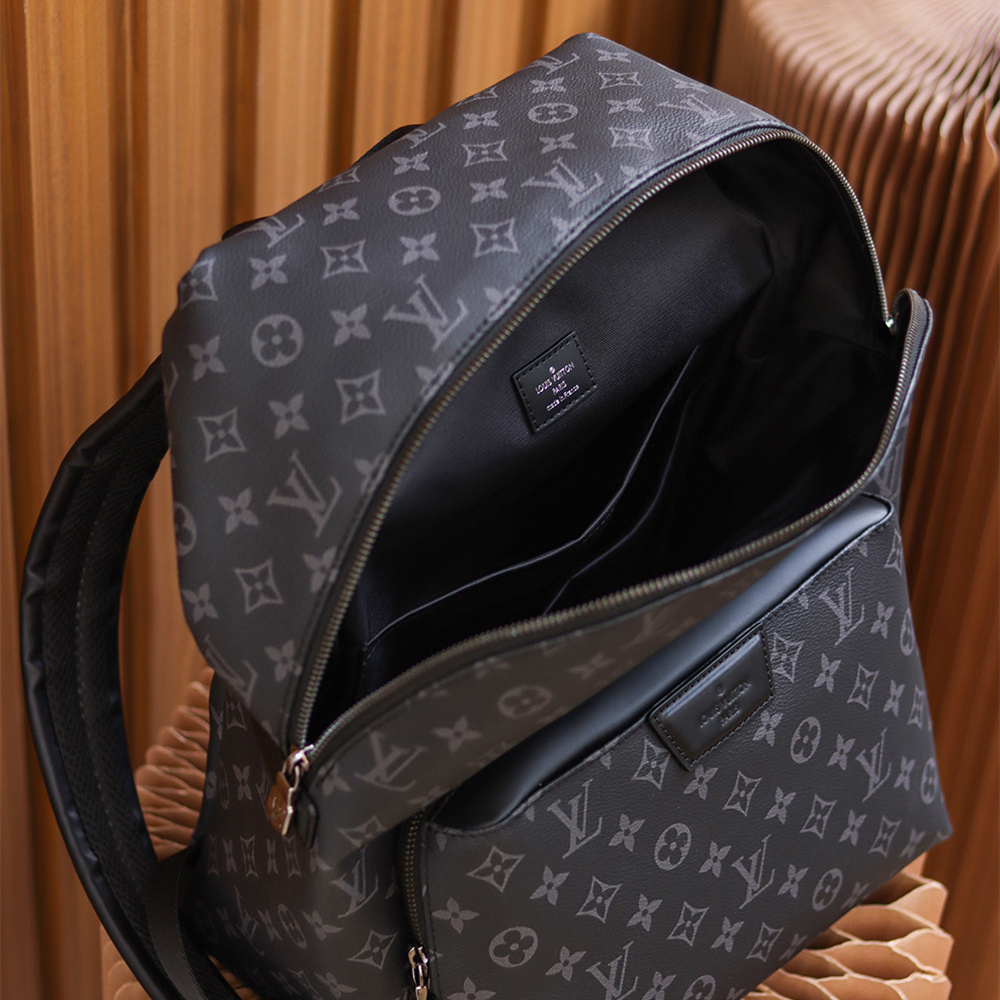 Louis Vuitton Discovery M43186