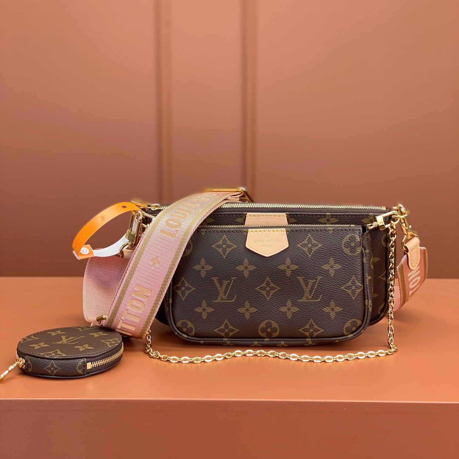 Louis Vuitton MultiPochette M44840