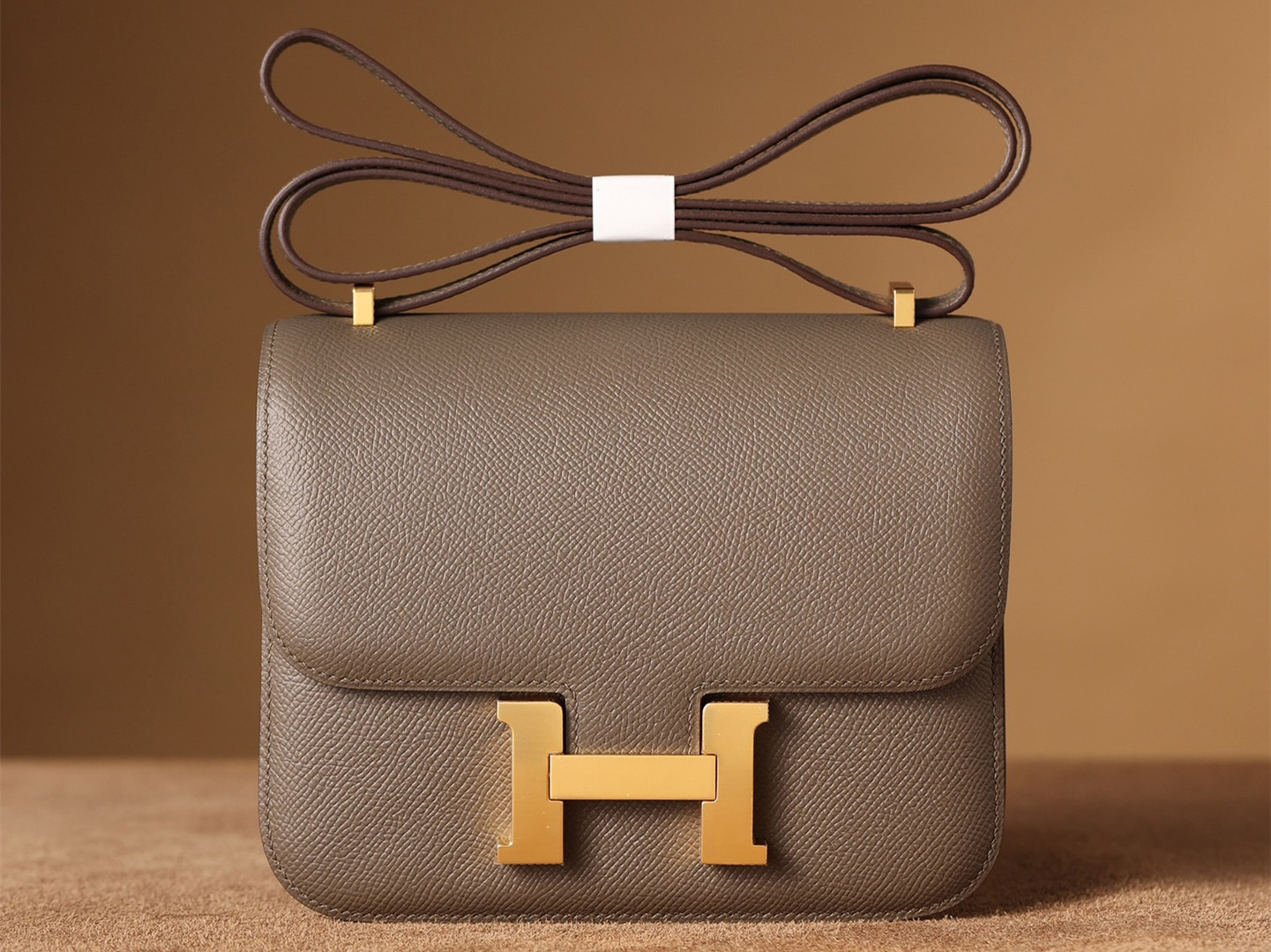 Hermes Constance 19