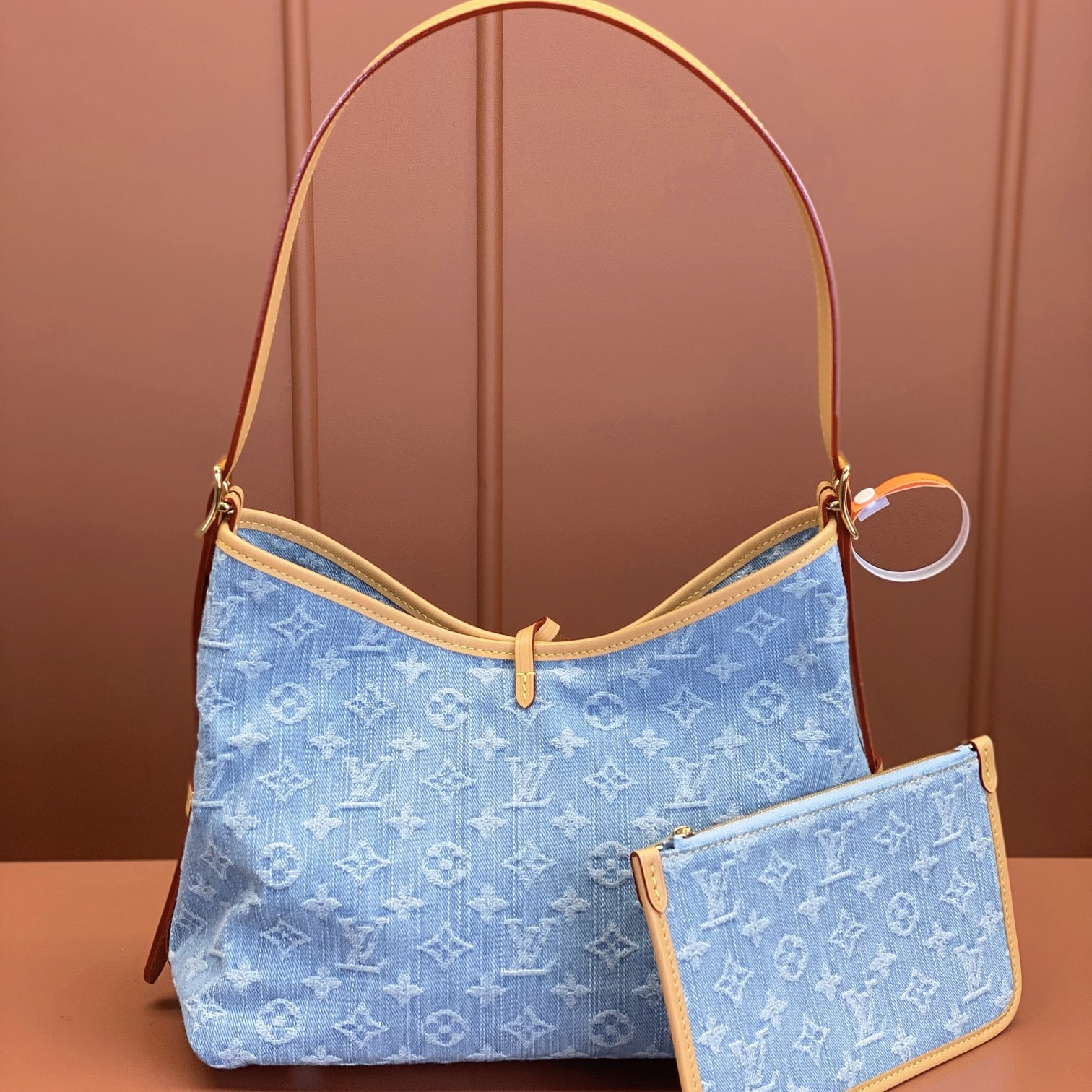 Louis Vuitton Carryall M11462