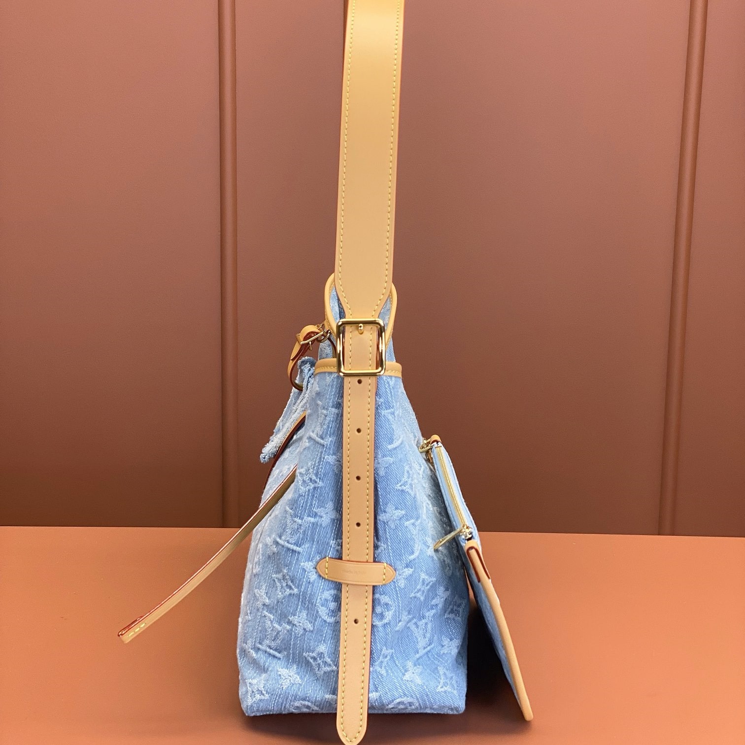 Louis Vuitton Carryall M11462