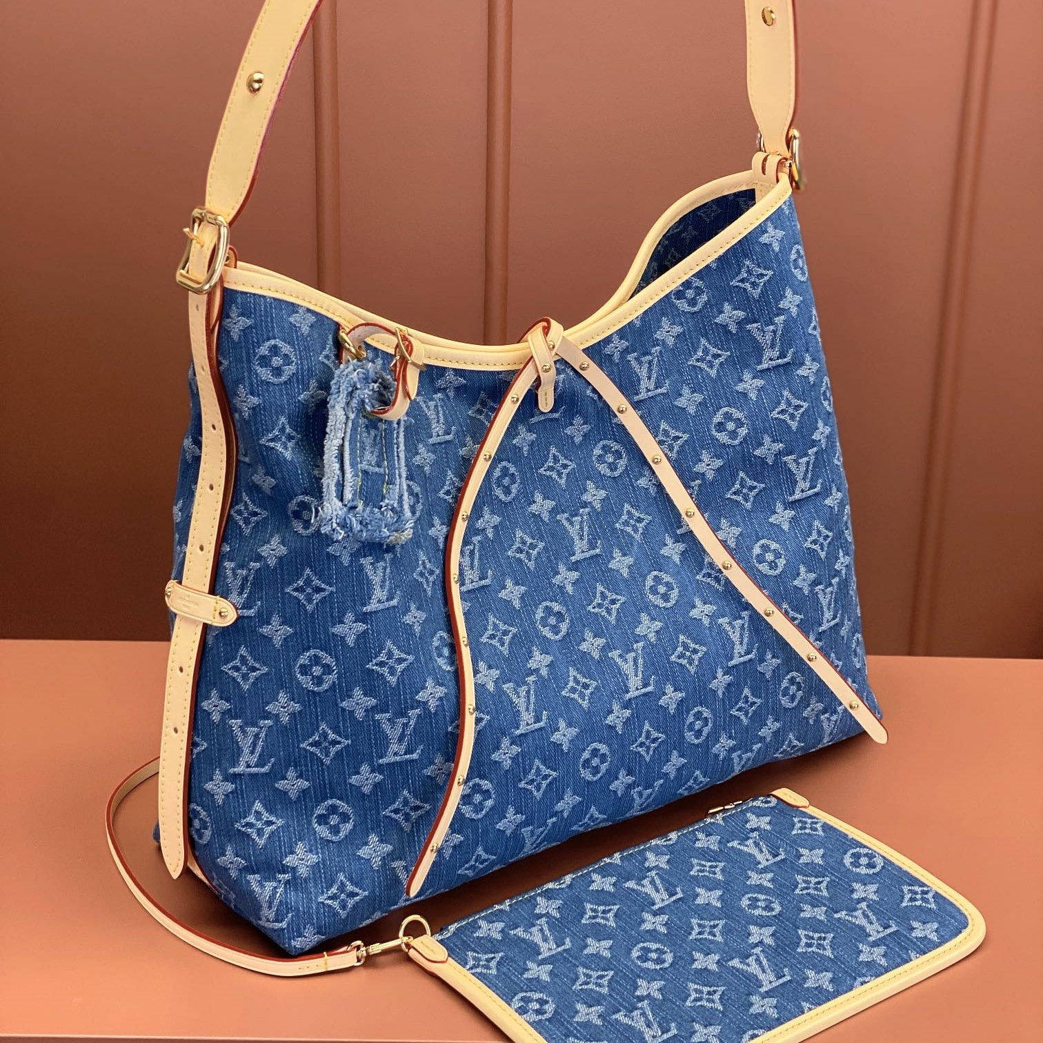 Louis Vuitton Carryall M46855