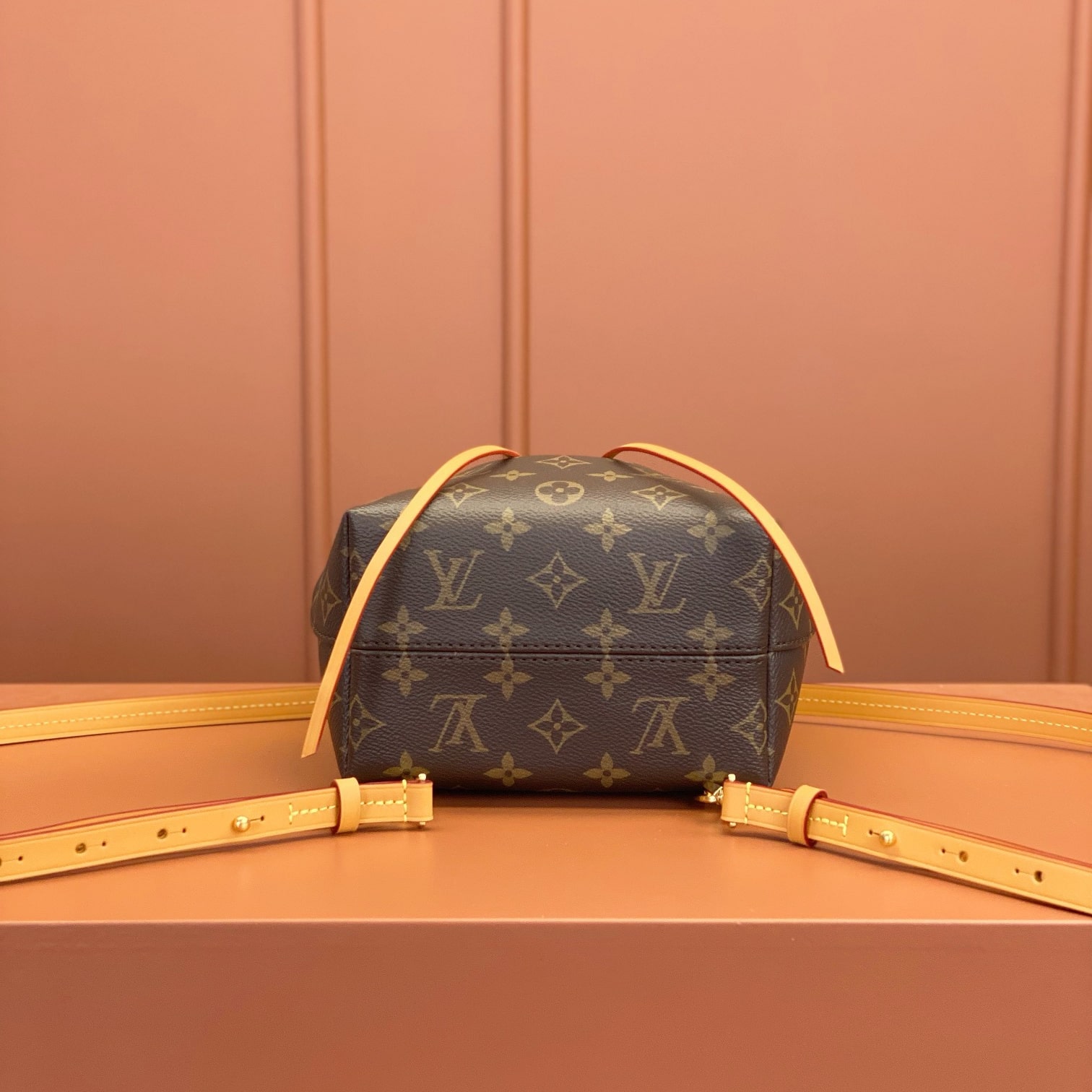 Louis Vuitton MontsourisBB M45502 