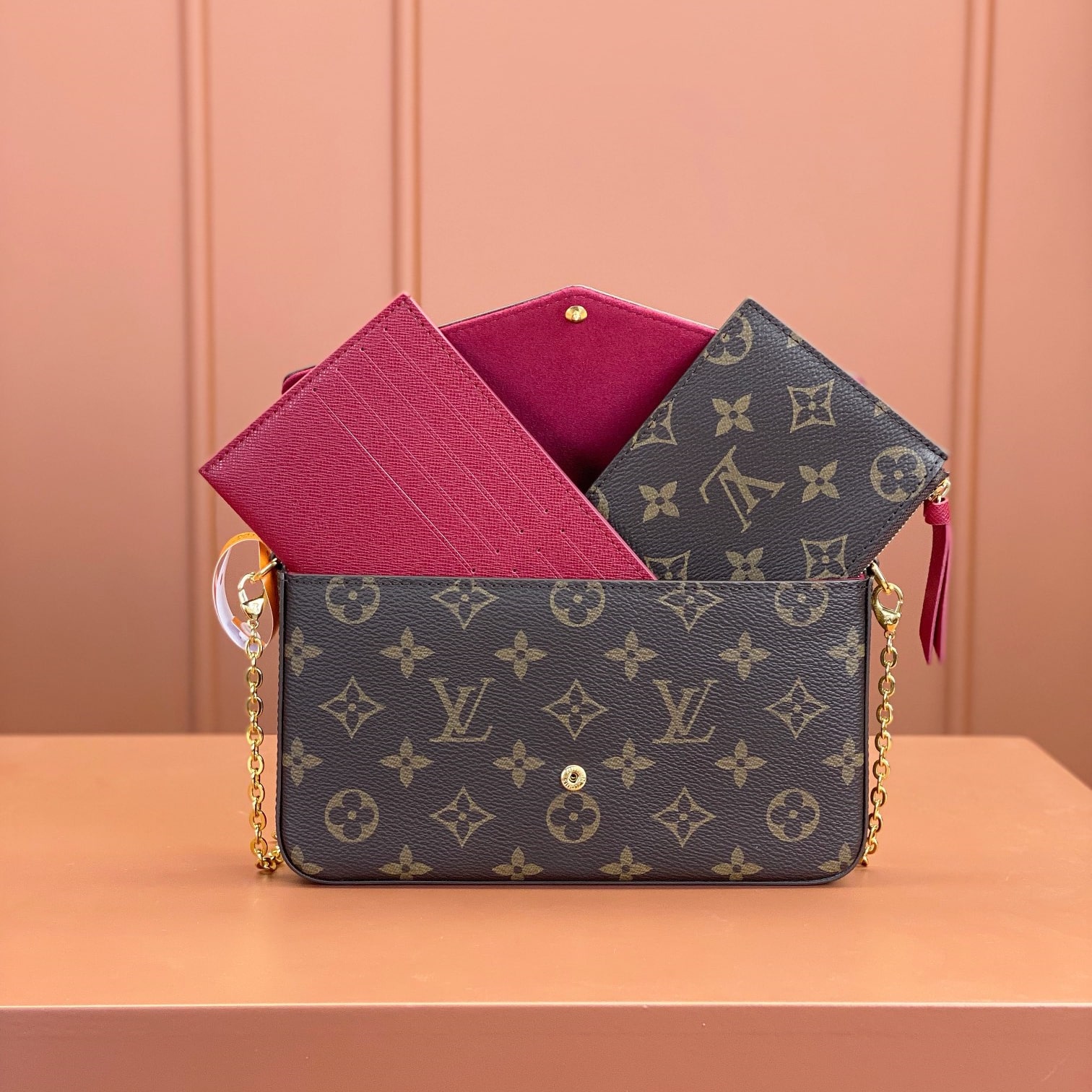 Louis Vuitton PochetteFelicie M81896 