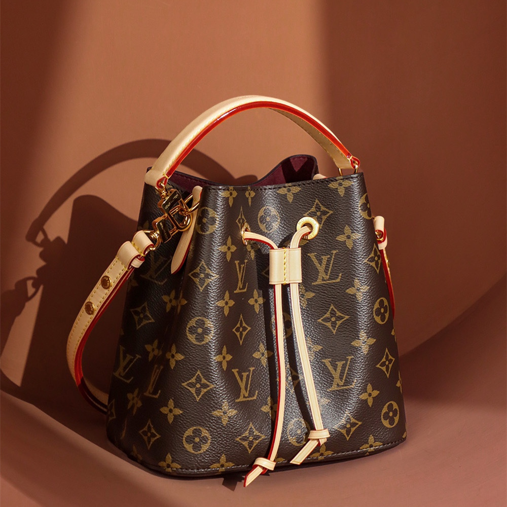 Louis Vuitton NEONOE BB MINI M46581