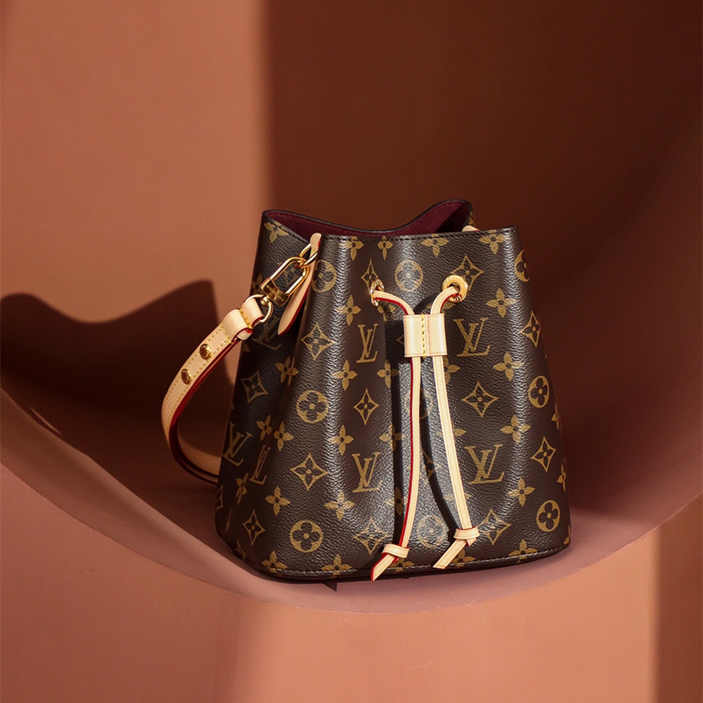 Louis Vuitton NEONOE BB MINI M46581