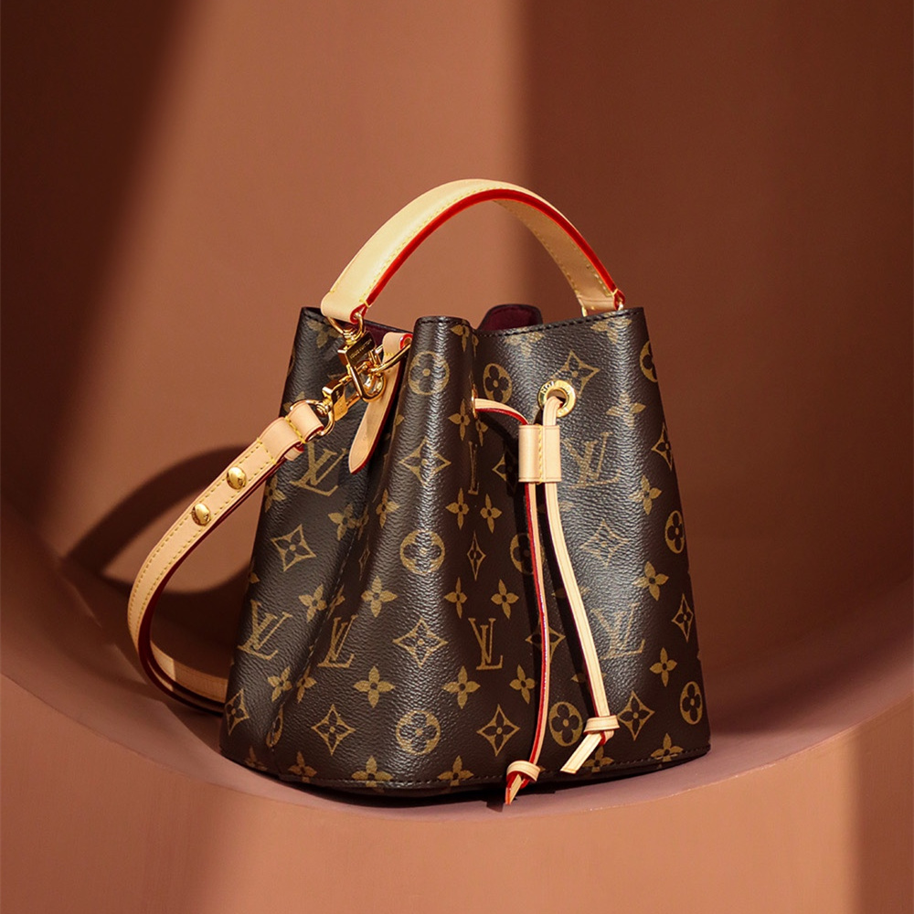 Louis Vuitton NEONOE BB MINI M46581