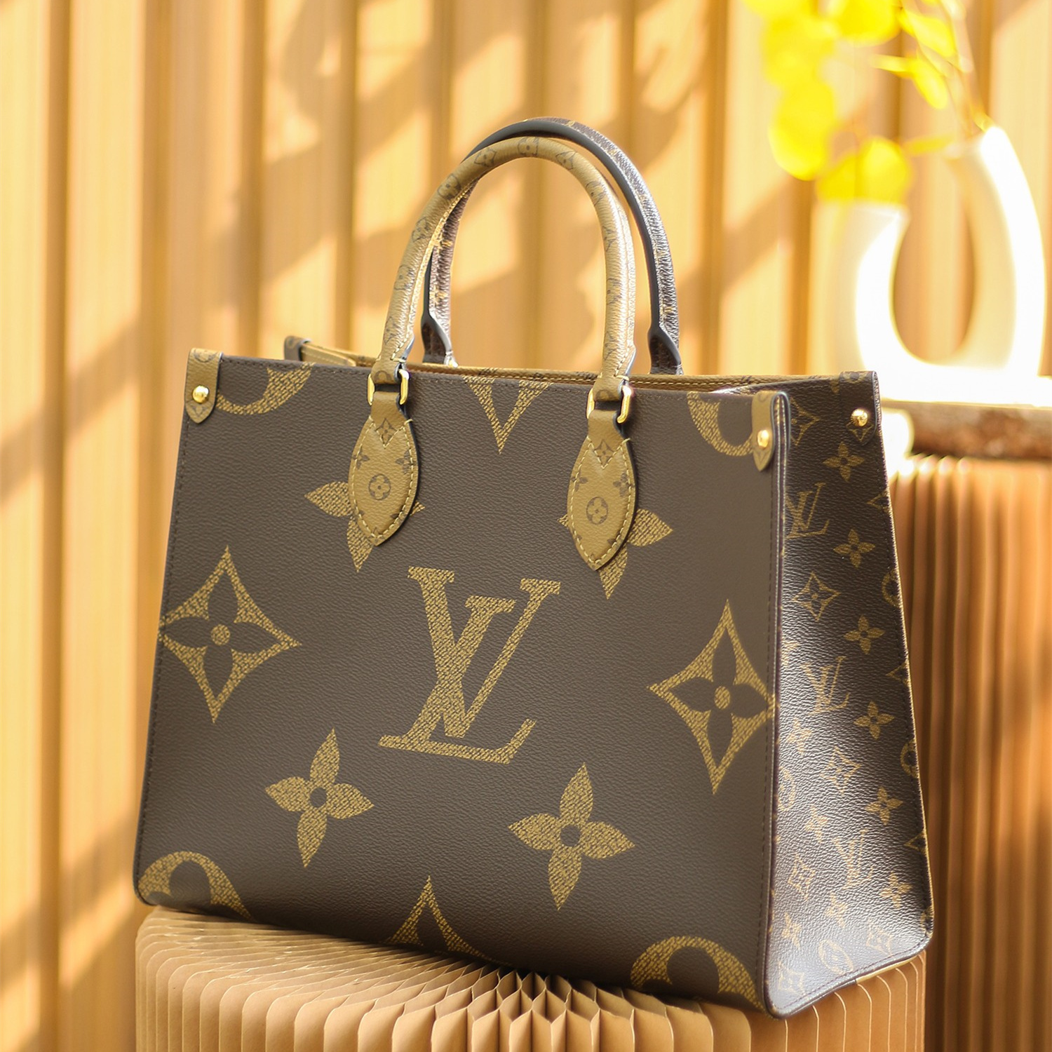 Louis Vuitton Onthego Tote M45321