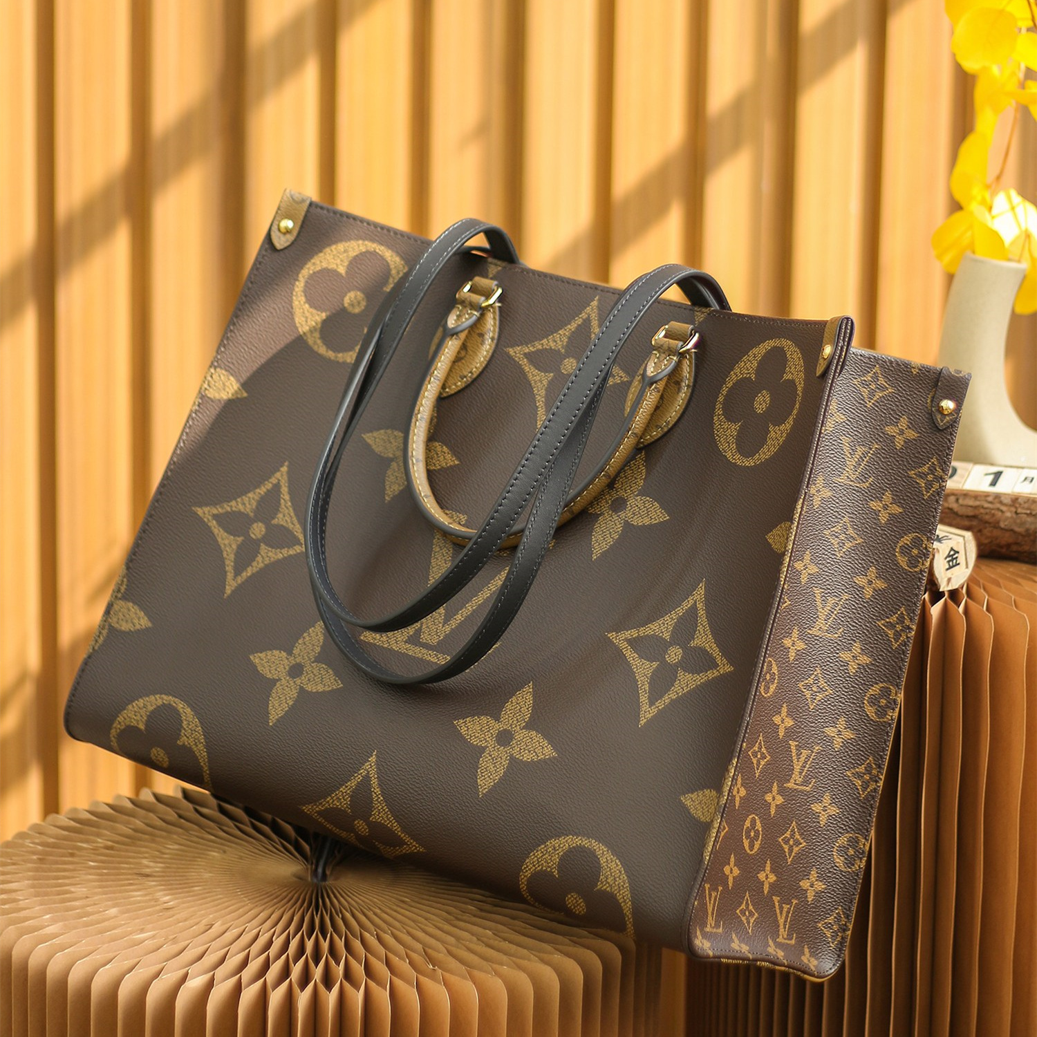 Louis Vuitton Onthego Tote M45320