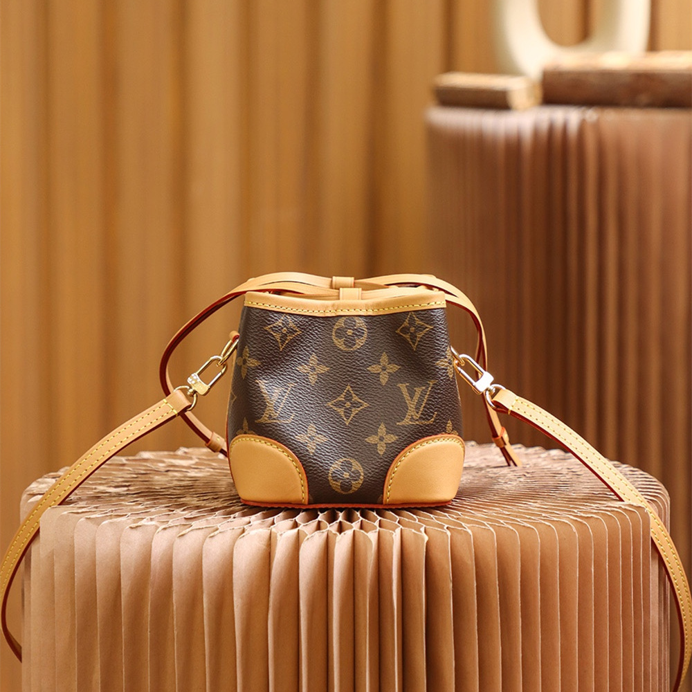 Louis Vuitton Noe Purse M57099